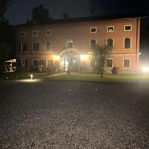 https://la-villa-delle-rose.emilia-romagnahotels.net